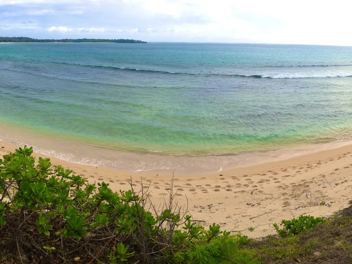 Moana Beach in Nadi, Fiji, a panoramic ocean view
